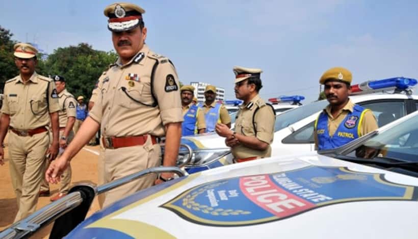 కంప్లయింట్ ఇవ్వడానికి స్టేషన్‌కు వెళ్లక్కర్లేదు: హైదరాబాద్ పోలీసుల కొత్త ప్రయోగం