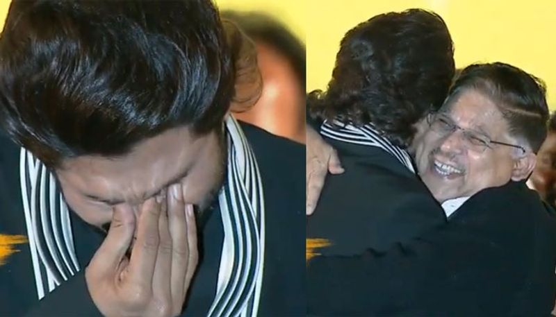 allu arjun becomes emotional on stage... the real reason behind