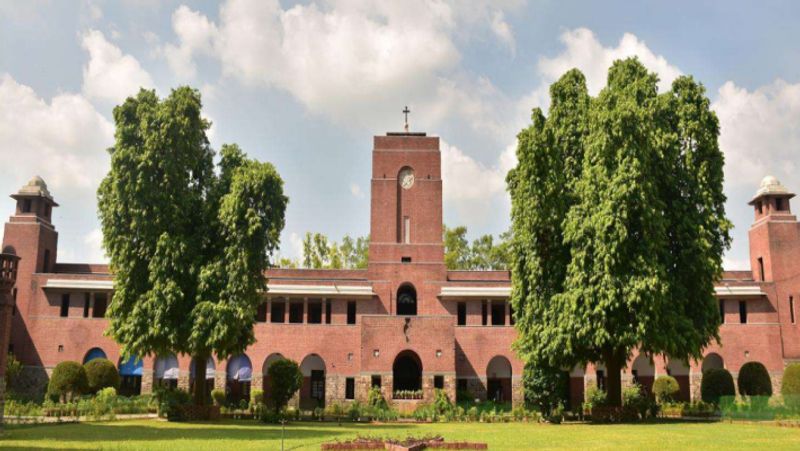 St Stephen s College will have to follow government rules for admission says Delhi University gcw