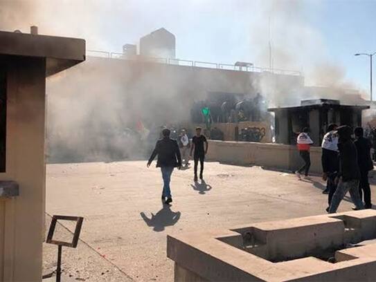 US embassy attack from rockets, is not willing to retreat Iran