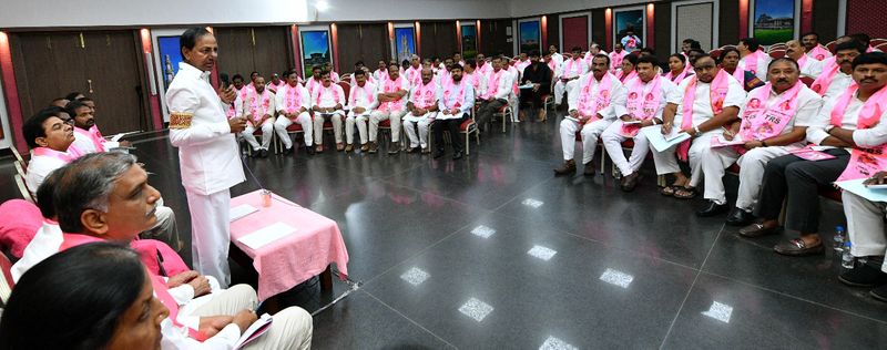 municipal polls: kcr plans to coordinate leaders within the party