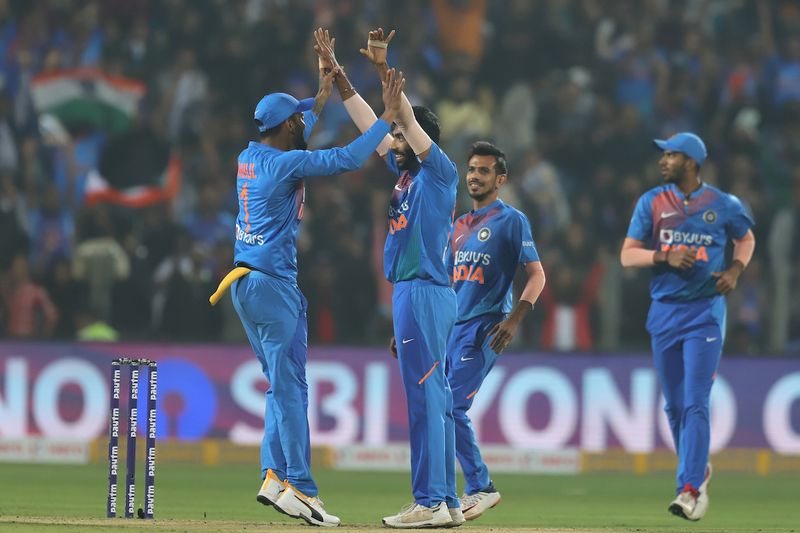 Team India beat srilanka by 78 runs and clinch the series