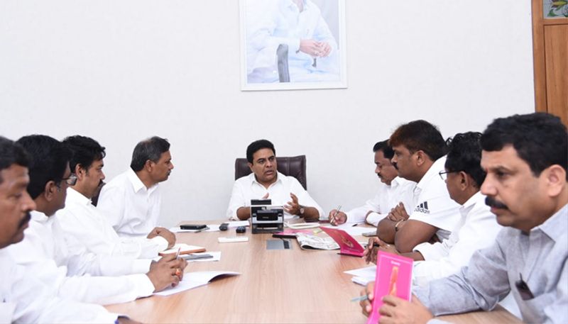 Telangana minister KTR interesting comments on Harish Rao