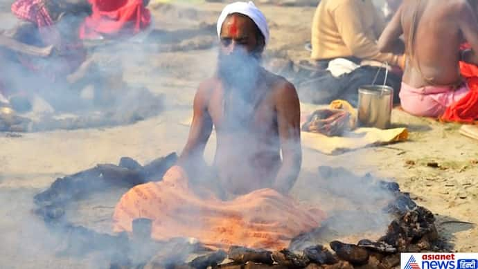 नागा साधु हैं माघ मेला में लोगों के आकर्षण का केंद्र, इन 10 चीजों से करते हैं श्रृंगार