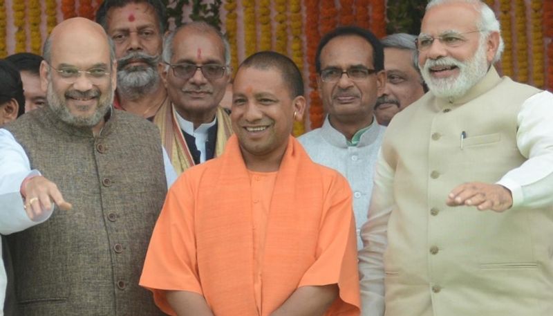 Yogi adithyanath Amit sha modi