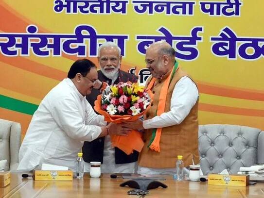 BJP's 'Chanakya' will hand over the command of the party to Nadda today,