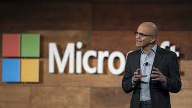 Robots took my job: Microsoft sacks journalists, replaces them with AI software