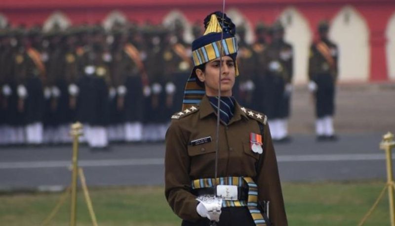 woman officer who will lead Army Day parade for the first time