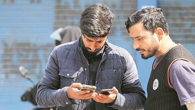 Prepaid Mobile Connection and SMS Restored In Jammu and Kashmir