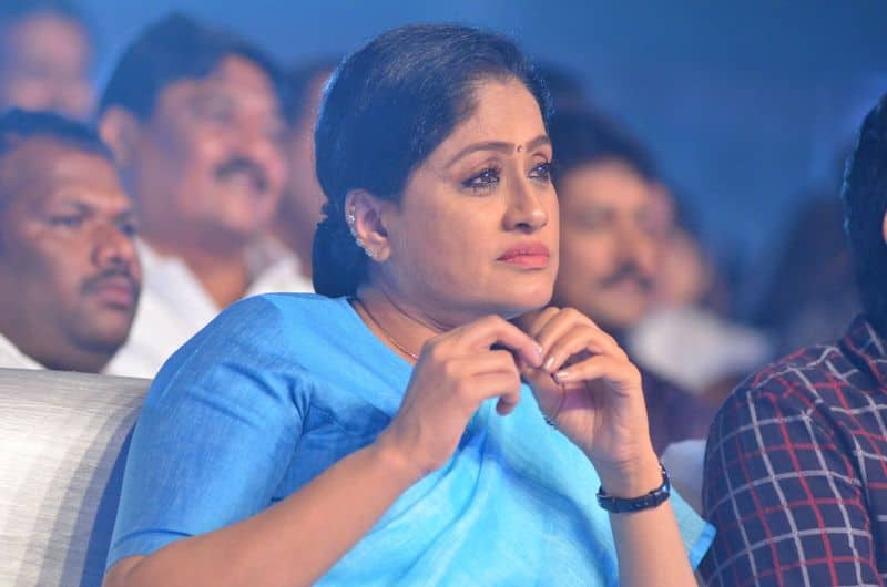 vijayashanthi quit from bjp ksp 