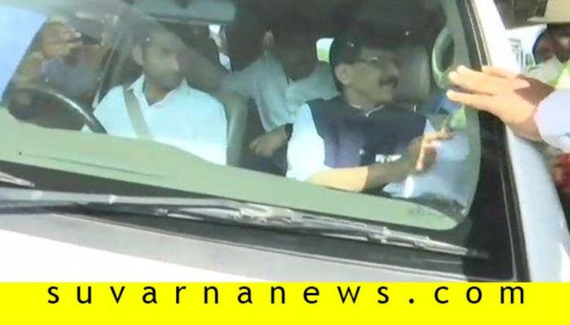 Shiv Sena Leader Sanjay Raut Arrives At Belgaum Airport