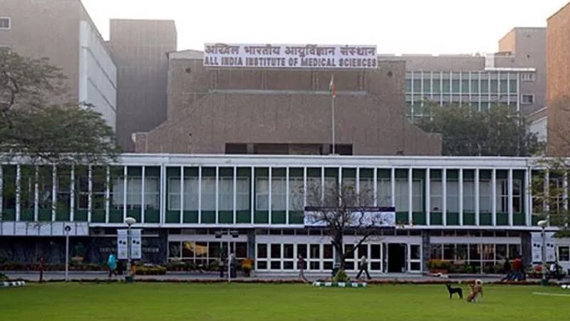 Coronavirus AIIMS resumes OPD services, clarifies it will continue as usual-dnm