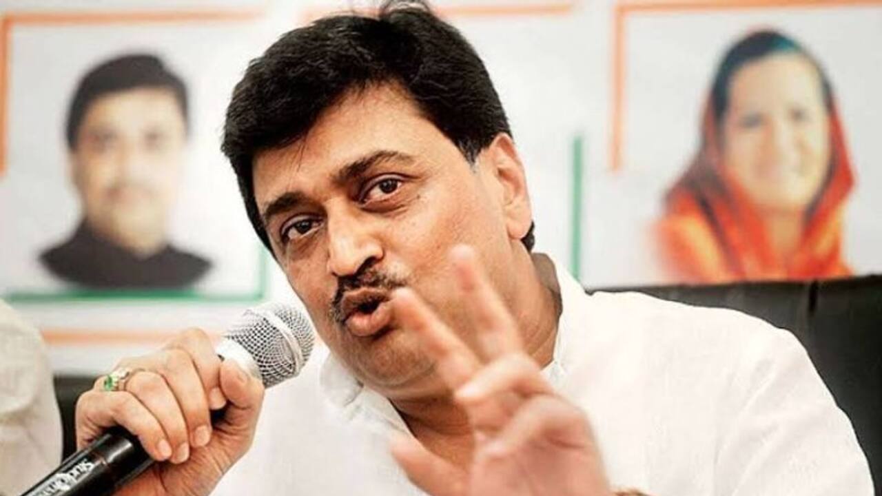 महाराष्ट्र में कांग्रेस को चाहिए सत्ता में भागीदारी लेकिन तवज्जो नहीं दे रहे हैं उद्धव