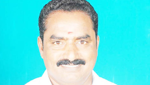 admk worker murdered in puthukottai