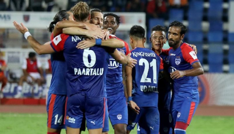 ISL football Bengaluru lost 4 consecutive match ckm