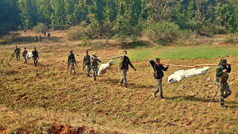 Karnataka Naxalite leader hosagadde prabha surrender to Tamil nadu police ckm