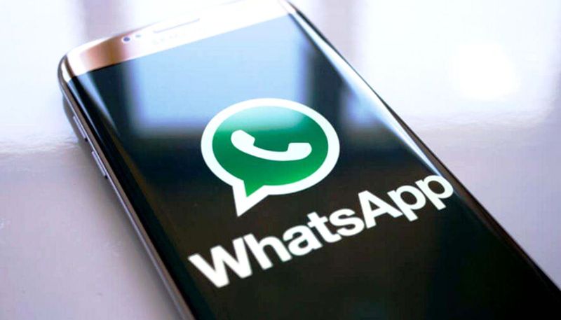 WhatsApp rolls out Dark Mode for iOs and Android users worldwide