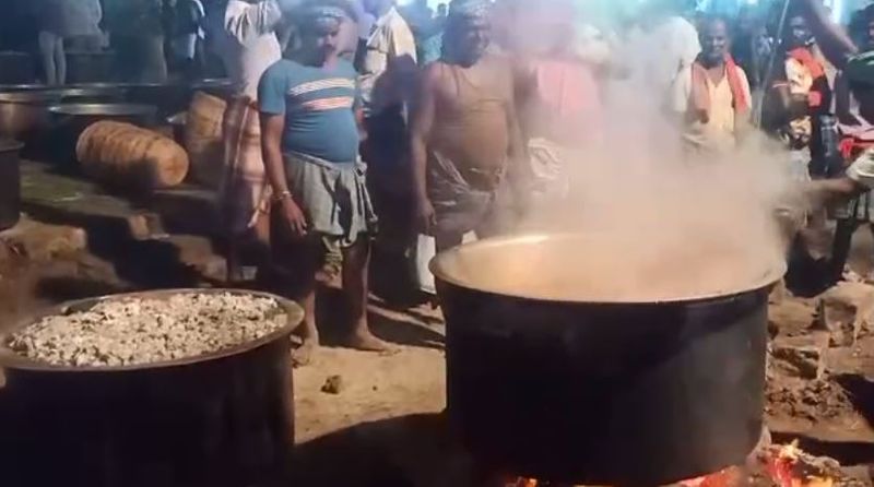 Briyani padayal in Madurai munniyandi kovil