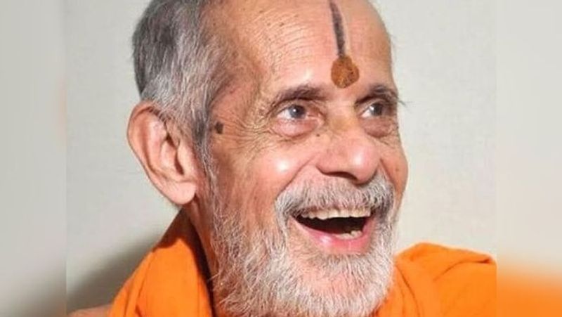 Pejawar Swamiji awarded Padma Vibhushan posthumously