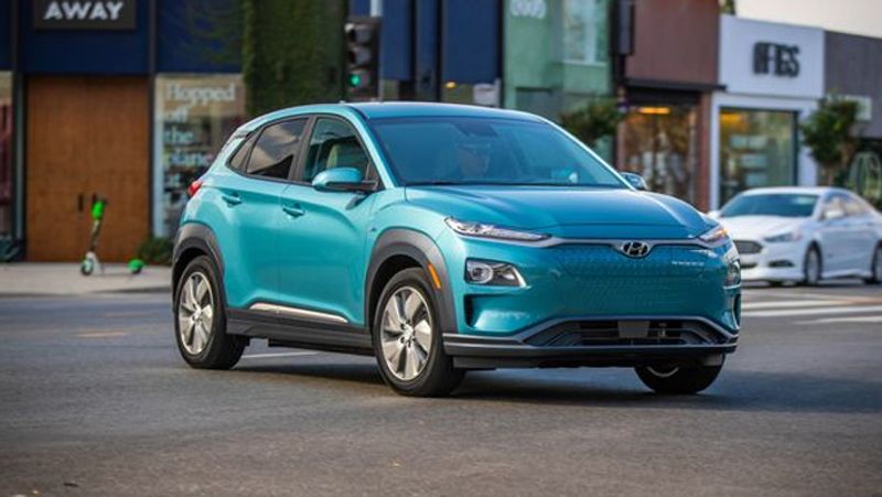 Hyundai motors India recalls 457 kona electric suv car for battery issue ckm