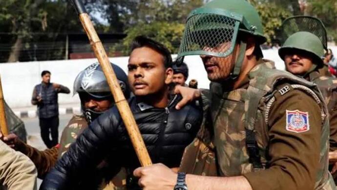 CAA, Jamia University, CAA Protests, Jamia Students, Jamia Firing, Delhi Police