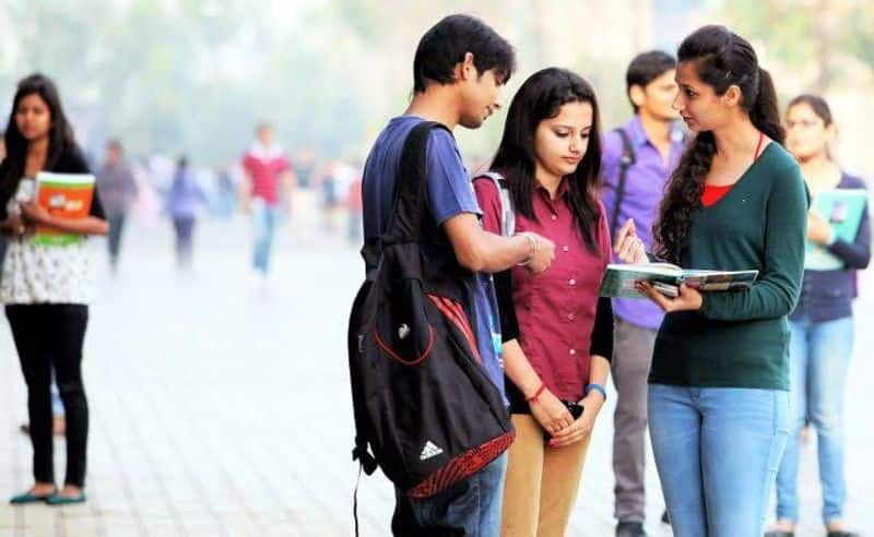 andhra pradesh government plans to reduce engineering college fees soon