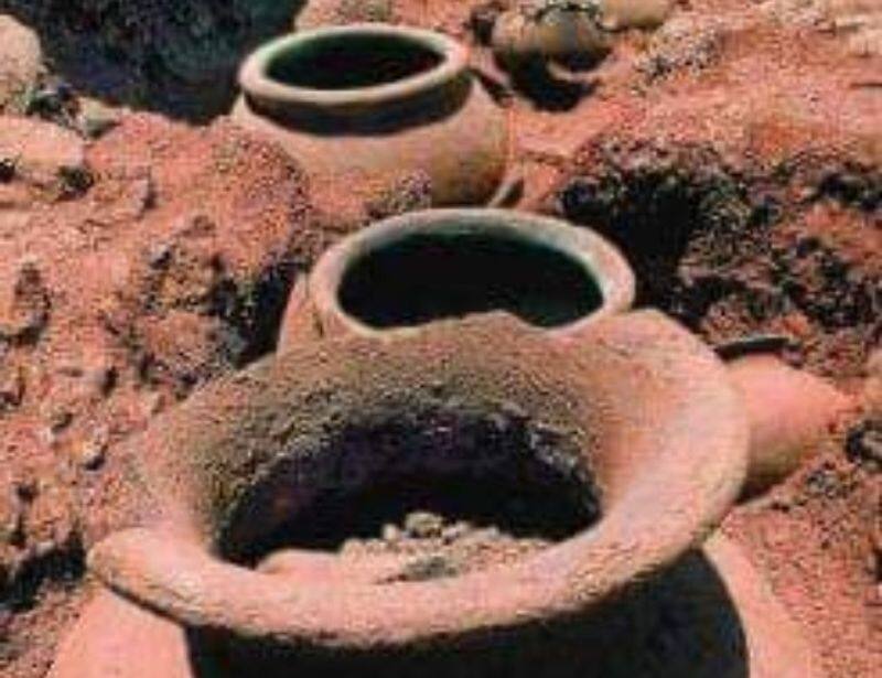 Adichanallur Excavation - Discovery of Human Bones in Thali