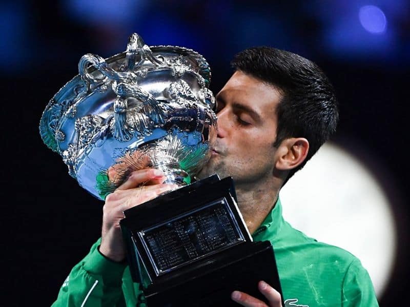 Novak Djokovic Beats Dominic Thiem and lift 8th Australian open tennis title