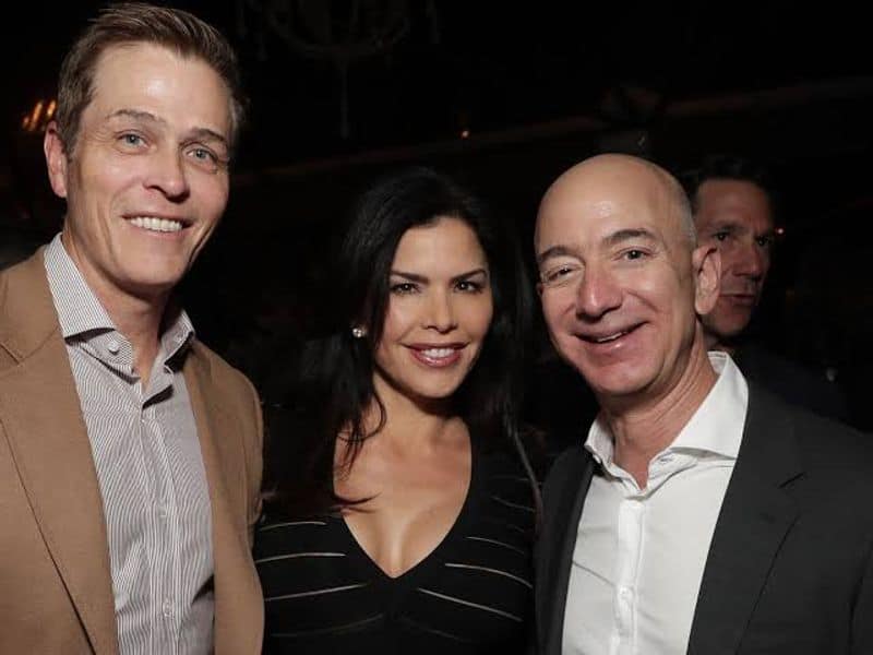 michael laren files defamation case against him amazon ceo jeff bezos