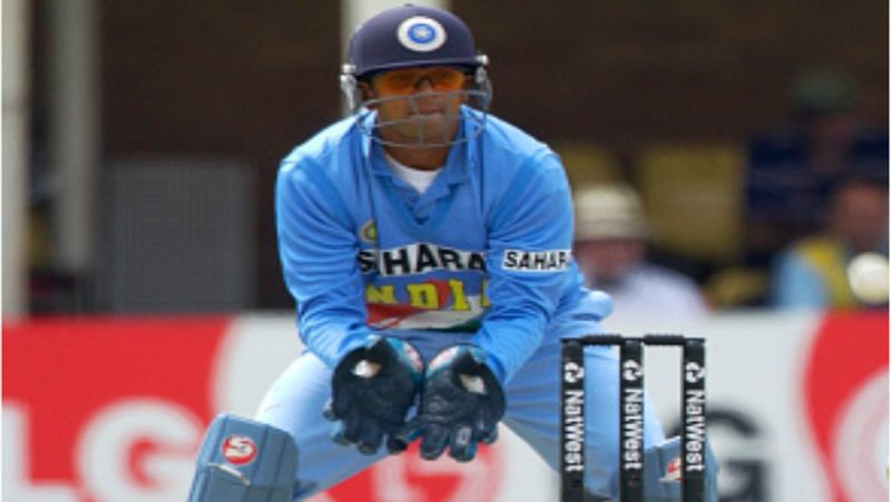 Wicket keeping skill rahul dravid made permanent place in team india ODI side