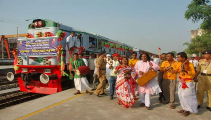 ঢাকা পৌঁছন যাবে আরও সহজে, বাড়ছে মৈত্রী এক্সপ্রেসের সংখ্যা