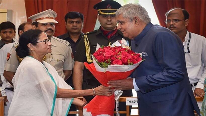 ममता धनखड़ के बीच हुई सुलह, टीएमसी सरकार ने राज्यपाल को मुहैया कराया हेलिकॉप्टर