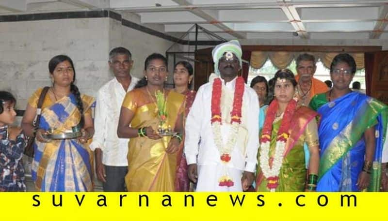 Blind Couple Ties Knot in Shivamogga