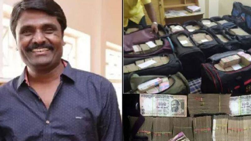 IT Raids cinema financier Anbu Chezhiyan house