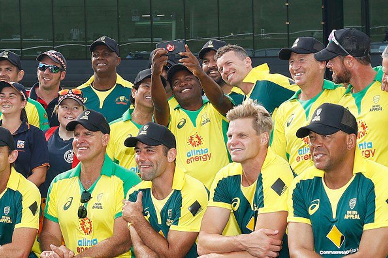 Bushfire Cricket Bash Ponting XI beat Gilchrist XI by one run