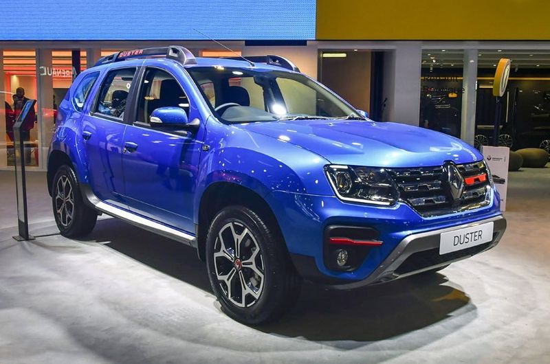 Renault Unveiled Duster petrol car in Auto expo 2020 delhi