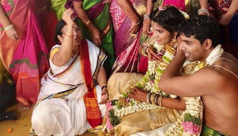 Woman priest storms male bastion, solemnises wedding in Chennai