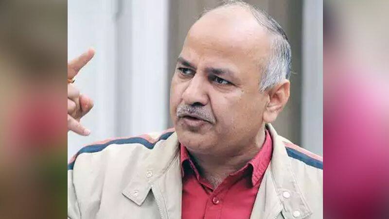 delhi deputy chief minister Manish sisodia tests positive covid -19