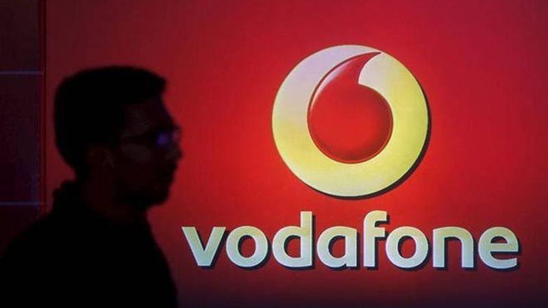 Shocking Vodafone Comes Close To Bankruptcy Over Rs 1 47 Lakh Cr AGR Dues