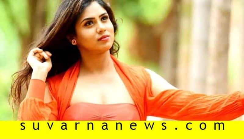 Kannada Bigg boss fame Chaithra Kottur reveals her VDay gift