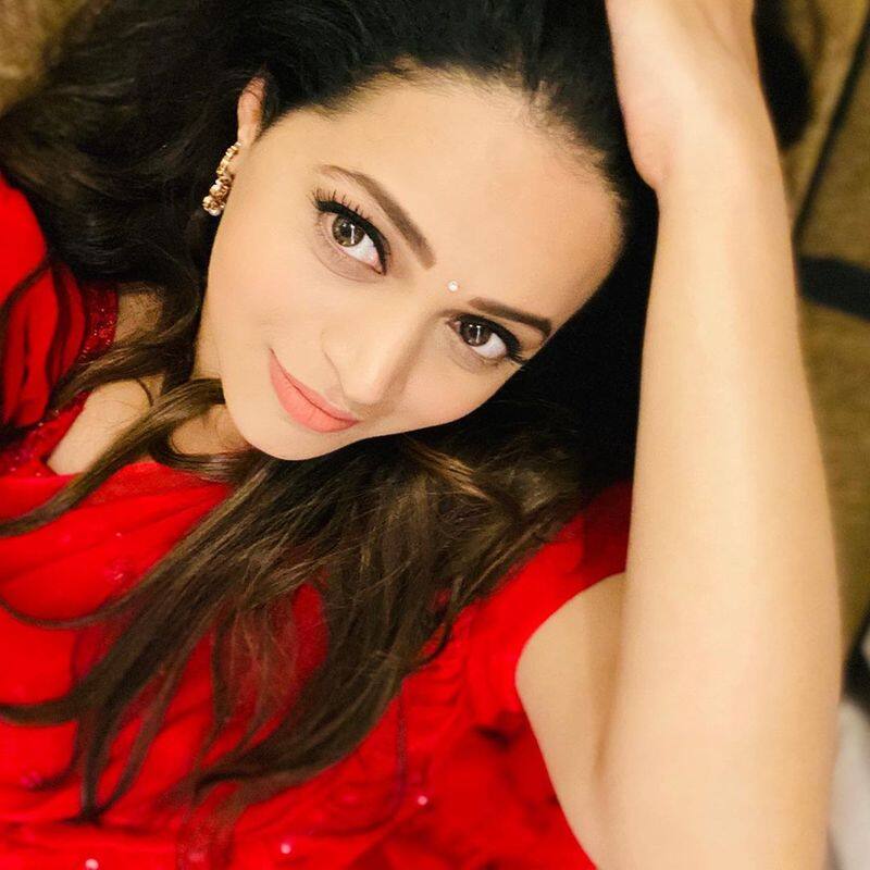 Actress Bhavana Bed Room Selfie Going Viral