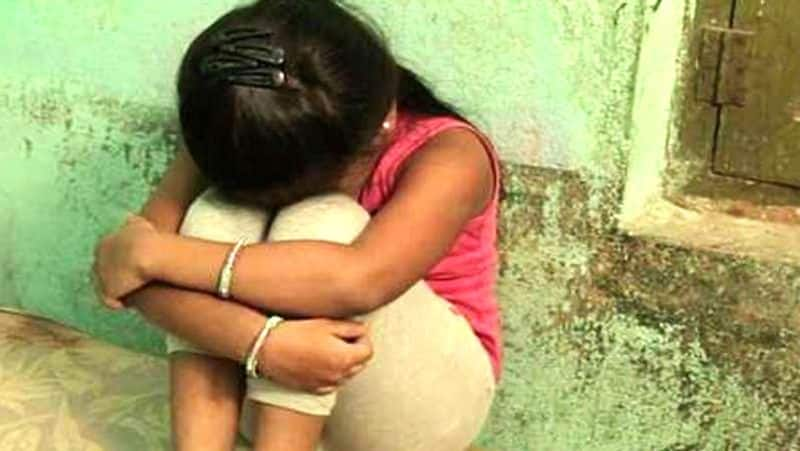 58 years old man arrested for raping nine years  girl in Visakhapatnam AKP 