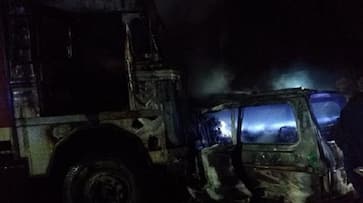 7 people burnt alive in truck and van on Agra Expressway