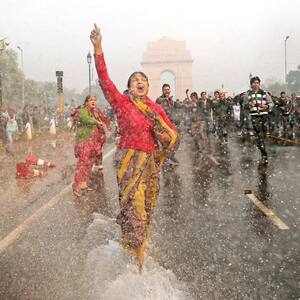 मुझे इंसाफ चाहिए...इसी नारे के साथ निर्भया की मां ने लड़ी थी लड़ाई, Photos में देखें संघर्ष की कहानी