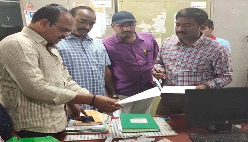 ACB Raids in Guntur Municipal Carporation Office