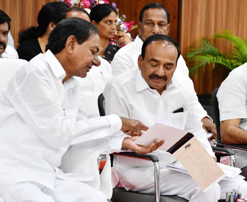 Intensify the lockdown: Health Department to Telangana CM KCR