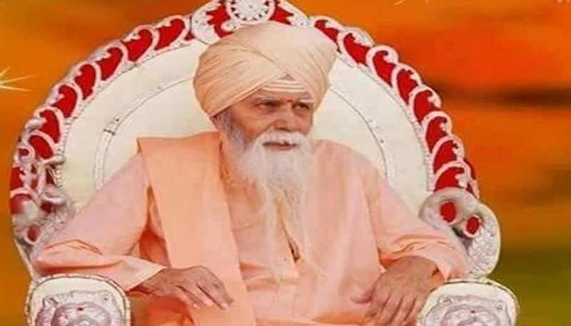 Marularadhya Swamiji Dies At 105 Laid To Rest In Sindagi in Vijayapura District