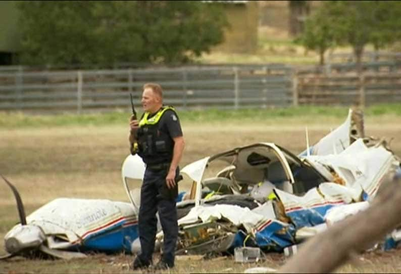 4 killed in plane accident