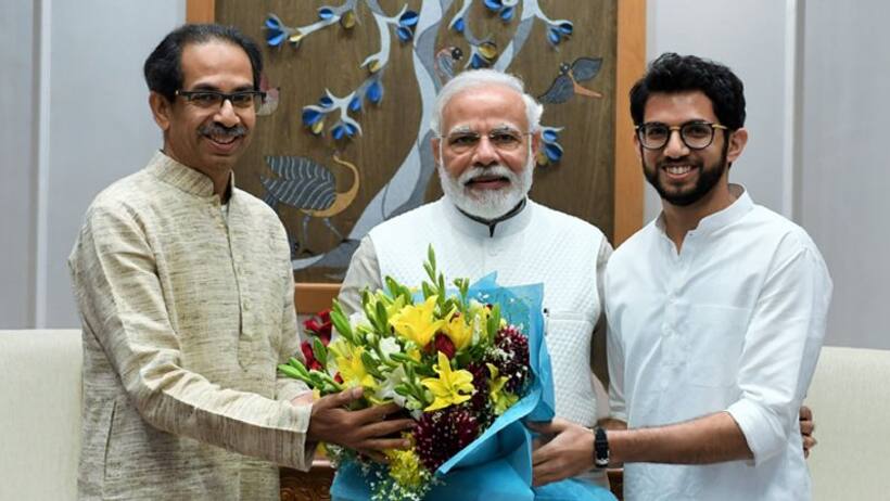 मोदी से बैठक के बाद उद्धव के सीएए को लेकर बदले तेवर, कांग्रेस और एनसीपी को दिया बड़ा झटका