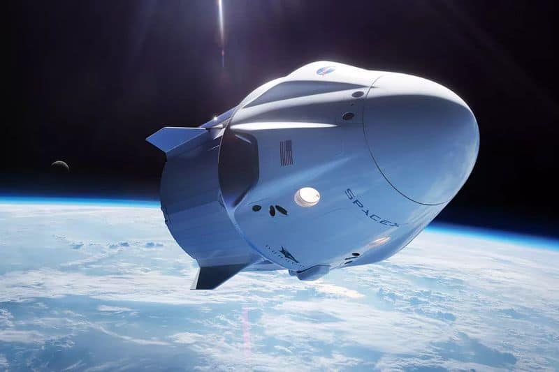 space x creates history dragon capsule docks with international space station